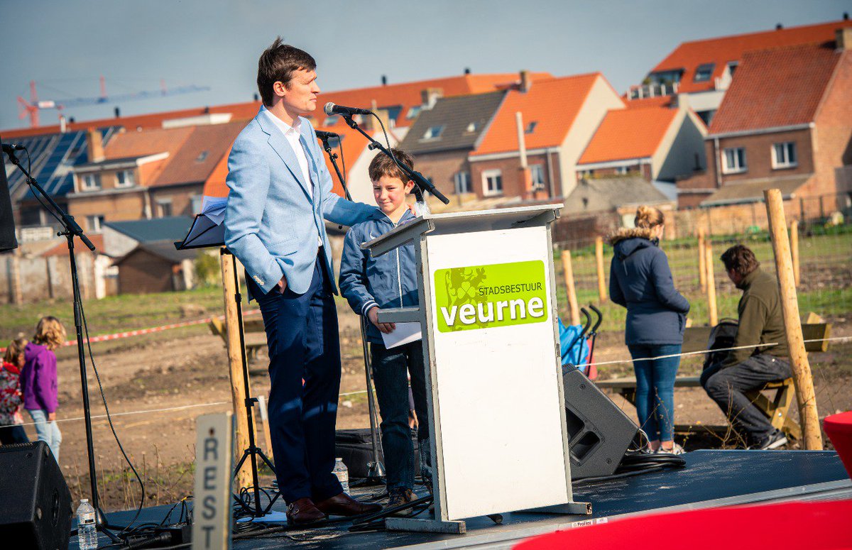 Happy faces tijdens de feestelijke opening van Suikerpark! Thanks voor de fantastische opkomst! #happy #suikerpark