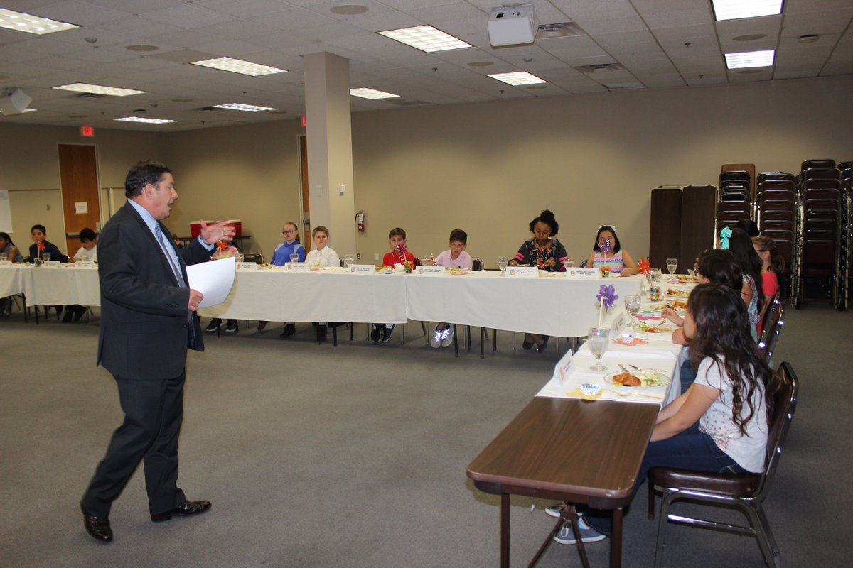 Dr. Brian G. Gottardy welcomed 23 #NEISD elementary school students for his annual Spring Superintendent Student Luncheon. This event allows the Superintendent to hear directly from students. It is also a great opportunity for students to discuss their experiences and ideas.