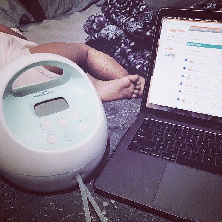 SpectraBabyUSA's tweet photo. Shout out to all the #workingmoms pumping and #breastfeeding 🤱🏽🤱🏼🤱🏿 like this #bossmom #spectramom #nursing #momlife https://t.co/Hnq0KvJePP