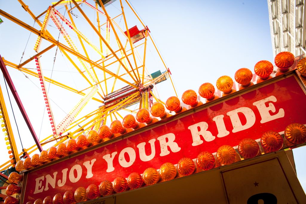 Sizzling #Summer Party Venues - roll on summer!! <a href="/UltimateExp/">Cornelius Badenhorst</a>  bit.ly/2IYwvtf #eventprofs #summertime #summerevents #Parties #summerparty