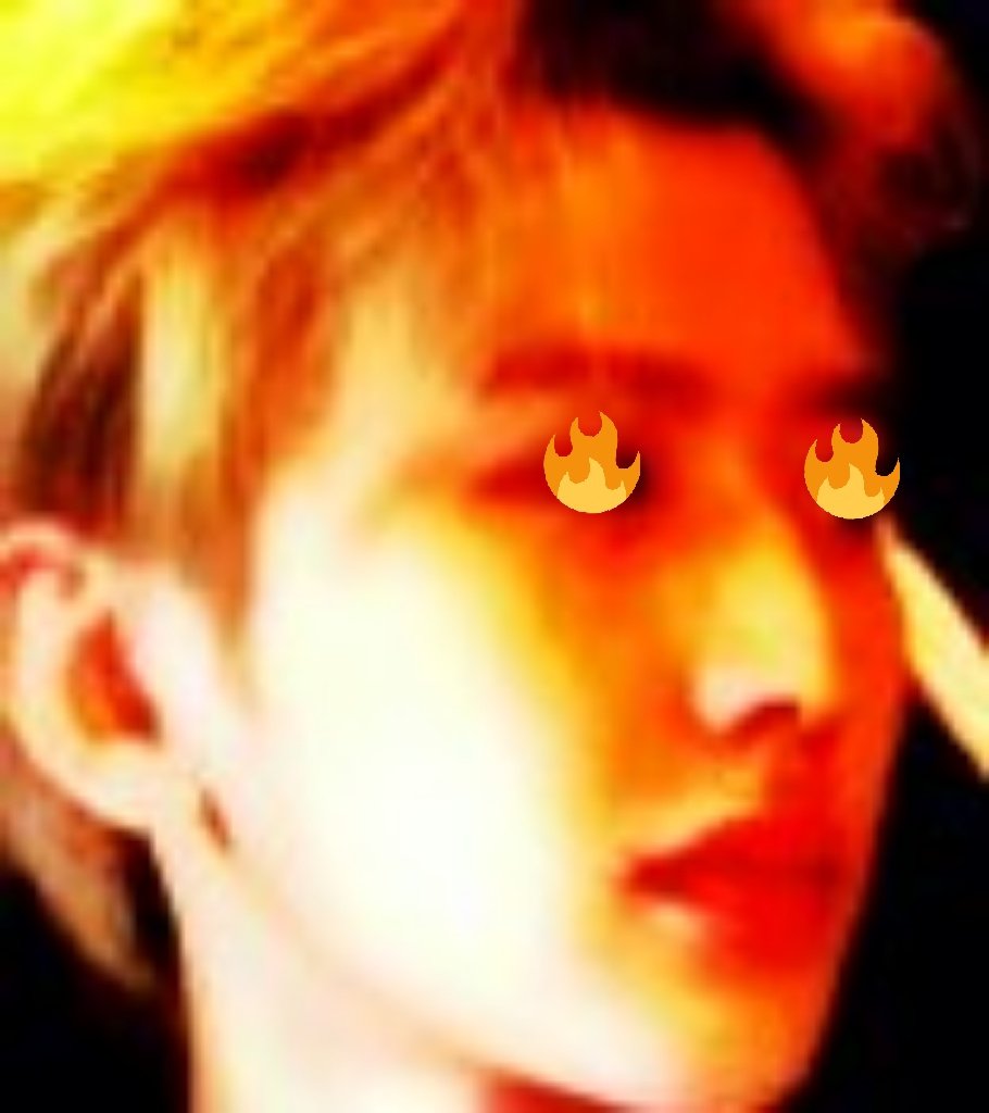 xukunuwus's tweet photo. "umm.. excuse me are you korean?.." 

"..."

[#CaiXukun #idolproducer #ninepercent
#蔡徐坤
#偶像练习生] https://t.co/fRRsFDVfTH