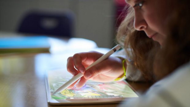 Everyone loves The New iPad With The Magic Pencil #Apple #Mobile #tablet b2s.pm/g5L4Nw