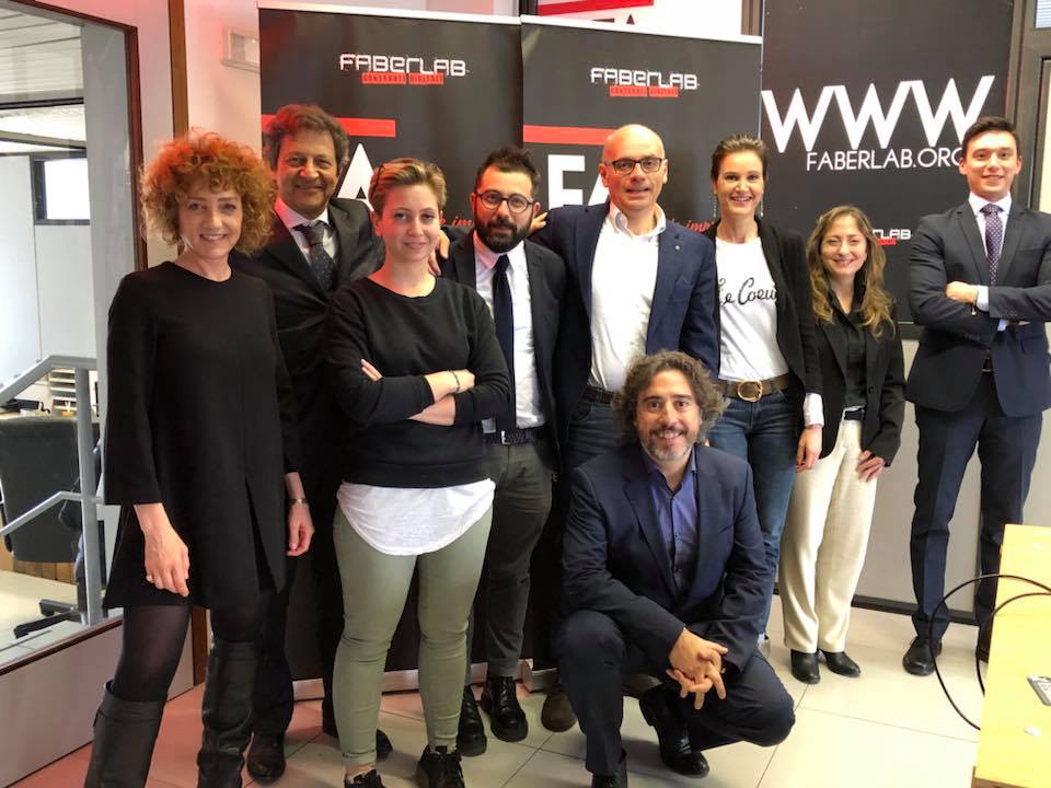 ArtigianiVarese's tweet photo. Se non misuri, non migliori: le soluzioni a portata di piccole e medie imprese di Industria 4.0 con @FaberLabVarese  hanno un obiettivo, migliorare la competitività https://t.co/yfsdvQbHbc https://t.co/PlJTVbUQtP