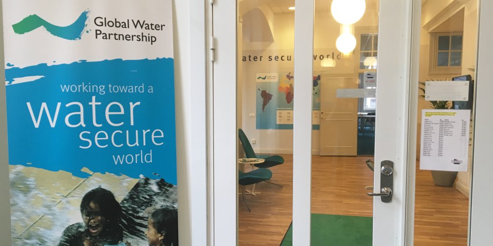 GWPnews's tweet photo. Great #opportunity for students: GWP is looking for an intern to join the global secretariat in Stockholm, Sweden, mid-August to mid-December - funding to cover some of the costs is available! Details here: https://t.co/NB2V3OjxW4

#internship #job #vacancy #youth #students https://t.co/HJyj1AG3M2