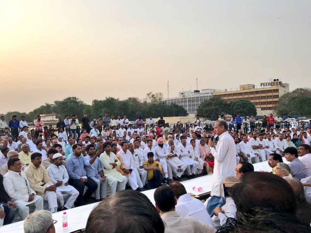 ashokgehlot51's tweet photo. During the preparation meeting for 29th April National level Rally with Shri P.C. Chacko,  Sh @ajaymaken,  Smt @SheilaDikshit along with other senior leaders of @INCDelhi at RamLila Maidan, New Delhi... https://t.co/SZqU8ZVA4K
