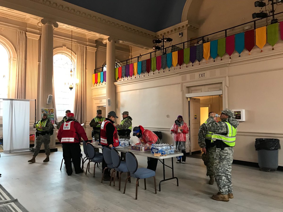 Volunteers are ready at the War Memorial at City Hall if you need to get warm. #Boston2018