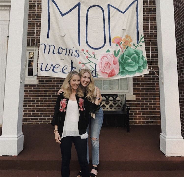 Purdue Chi Omega tweet media