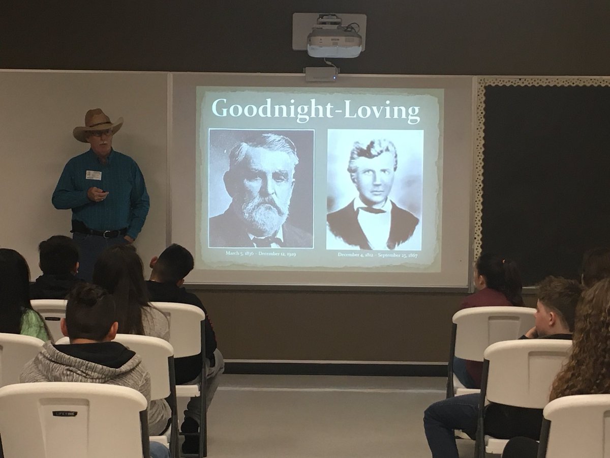 1SassyLibrarian's tweet photo. Steve Loving (my awesome dad) talking about cattle trails and our family’s contribution to them! “Y’all know what a food truck is? A chuck wagon was the original food truck.” Haha! #goodnightlovingtrail #texashistory #gmslibrary @Griffin_MS @KarenHendrix1 https://t.co/AsALJNrXHB