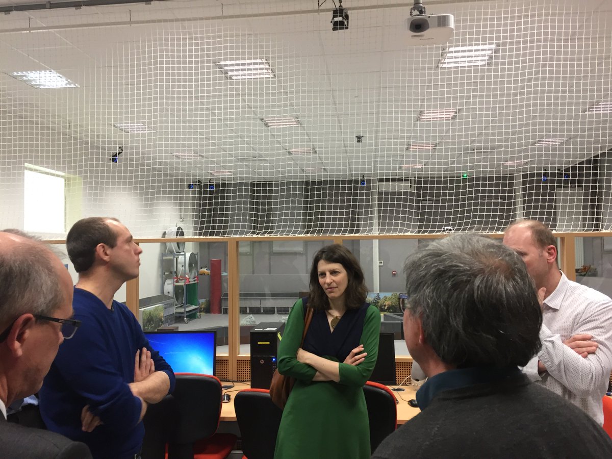 ISAE_officiel's tweet photo. Visite de Mme Laura Chaubard conseillère innovation auprès de @florence_parly ministre des Armées https://t.co/Yio91k2aQh