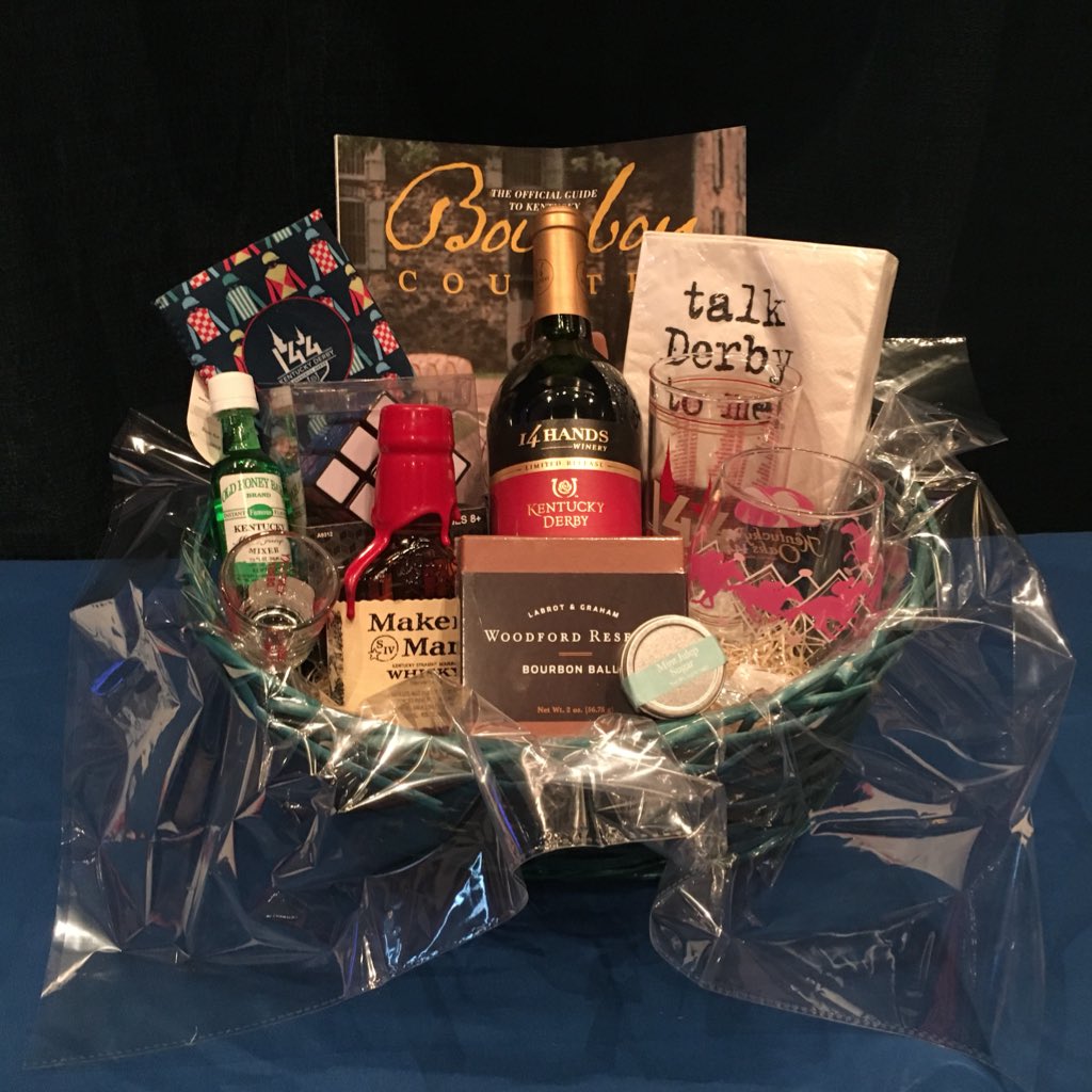 UniqueLibrary's tweet photo. Cosugi attendees, enter to win this 🔥 gift basket at booth 2️⃣0️⃣3️⃣! 

Give us a follow on Twitter, Facebook, and LinkedIn for additional entries. 👍🏼

#cosugi2018 #cosugi18 https://t.co/17dAp4MSkO
