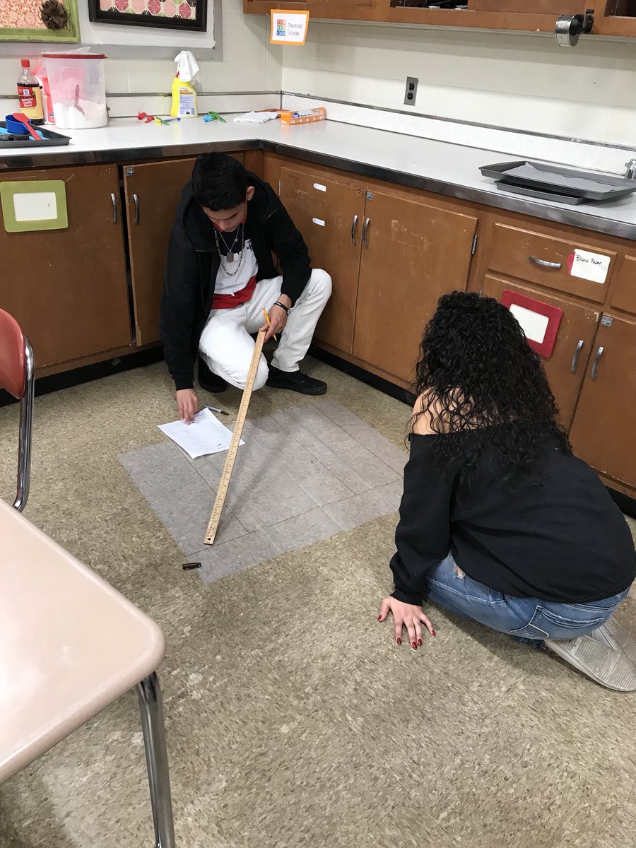 kouwenga's tweet photo. Practical Algebra 2 students are using their blue print reading skills to draw out a sled kite.   Once the weather cooperates we will be flying the kites and using right triangle trig to determine the height of their kite in the air. https://t.co/Mn64uie1BU