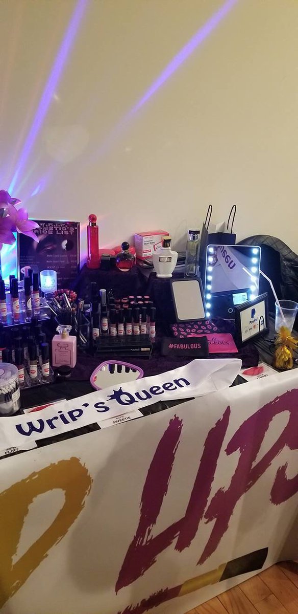 WRIP___'s tweet image. TEAM WRIP in the house !!!! WRIP Cosmetics 💄 WRIP LIPS 👄 look good feel great 💋
