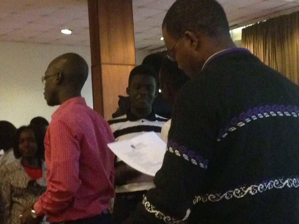 CYEUganda's tweet photo. Networking session at the #CYEUg Business Forum. #HappeningNow https://t.co/MpiccjxUGt