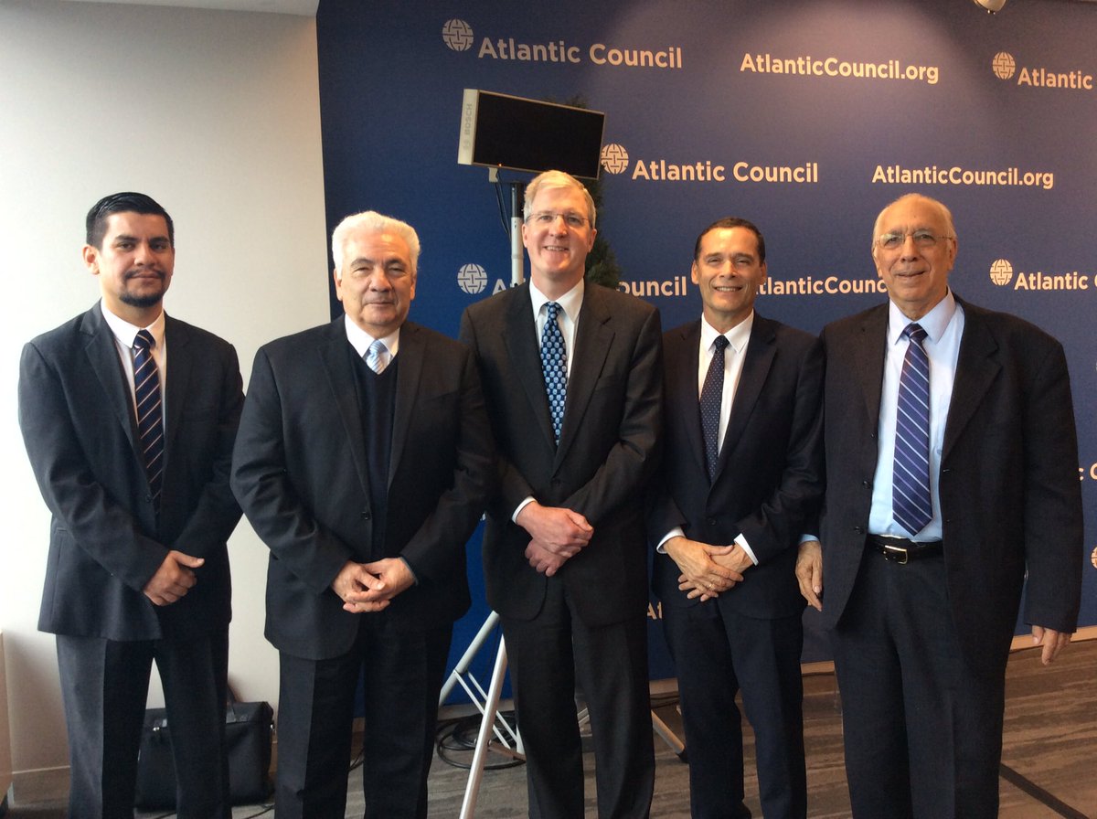 EnergyAtState's tweet photo. A/SE McCarrick discusses opportunities for nat gas power generation in Costa Rica w/ Carlos Obregon, CEO, Costa Rican Electricity Institute https://t.co/exSrFiWTZ4