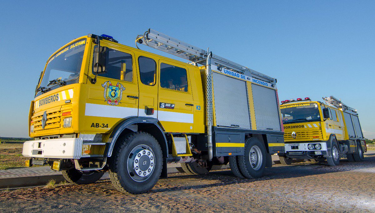 BomberosK3's tweet photo. Nuestro agradecimiento profundo a @casc_appui y @WilliampiwyA por la gestión de donación recibida desde Francia, vehiculos, equipos, herramientas y conocimiento. https://t.co/Xa7ijEZYCC