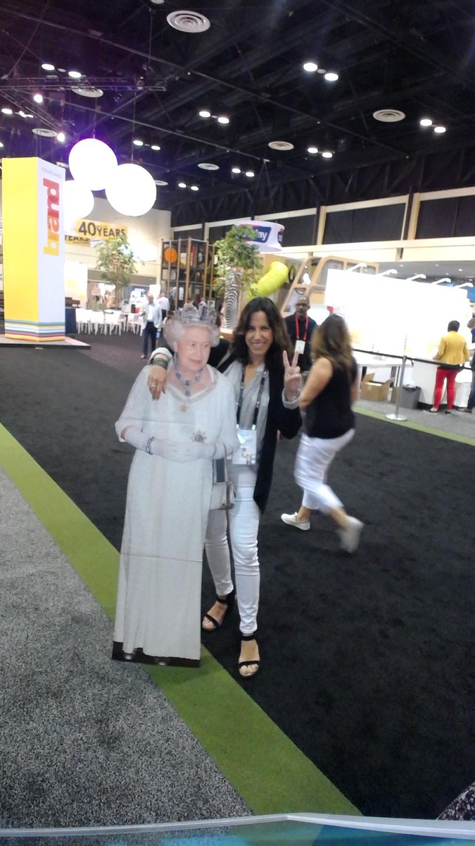 WorldWide tweet media