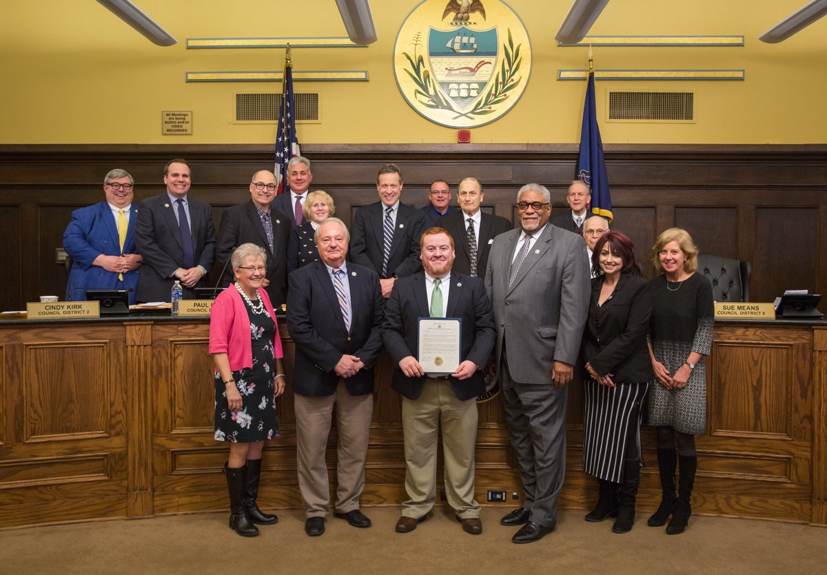 Pennsylvania811's tweet photo. Thank you to the Allegheny County Office of County Council for designating April 2018 as "Pennsylvania 811 Safe Digging Month". We appreciate your support. #811PAProclamations #Call811 #NSDM #811Partners https://t.co/aRvdcBc584 https://t.co/uDAs54Je2X