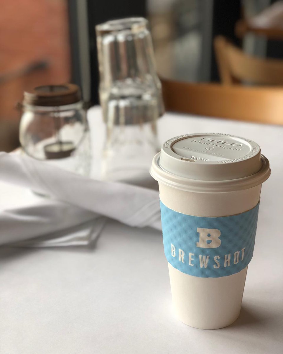 Brewshot's tweet photo. Oh hello #week, letโs do this โ๏ธ๐ช๐ป
#Brewshot #monday #mondaymorning #quote #coffee #latteart #latte #mondaymotivation #love #cafe #newjersey #jerseycity #breakfast #week #follow #followforfollow #fodie https://t.co/nJAd6KMcwm