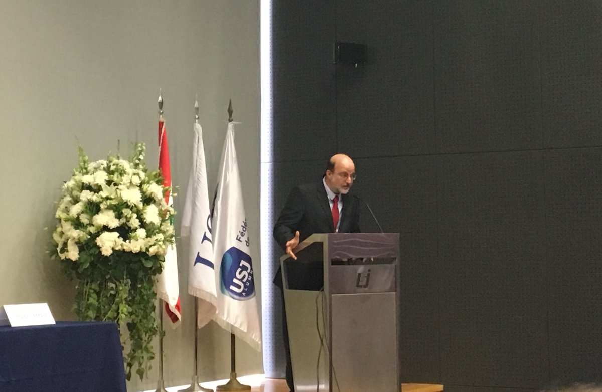 USJLiban's tweet photo. #EnDirect #USJConnect: Table ronde “Le rôle du secteur privé dans la relance de l’économie libanaise”
Intervenants: @neematfrem, @FouadZmokhol et Joseph Saddi https://t.co/fLIYsvfSul