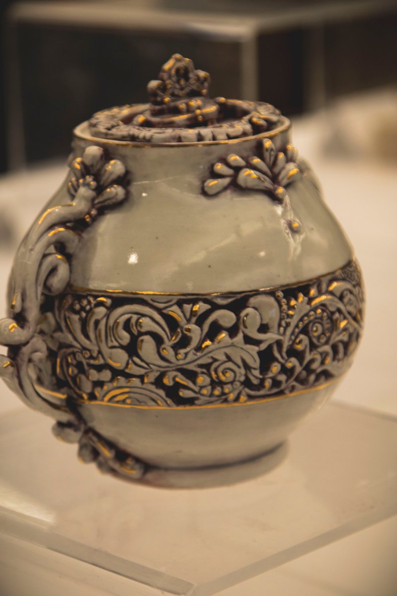 ceramicsmonthly's tweet photo. This piece won one of the the Ceramics Monthly subscription awards in the K-12 exhibition at NCECA. This golden jar is by Mariah Allen, of Northridge High School in Utah. All of her little details are just beautiful. #CeramicsMonthly #PotteryMakingIllustrated #nceca2018 https://t.co/HXQ8JBDHqh