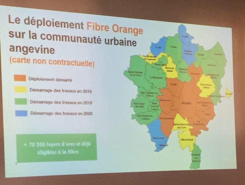 ChristopheBechu's tweet photo. 3 nouvelles communes @AngersAgglo #Ecuillé #Soulaire-et-Bourg #Pruillé bénéficieront du déploiement de la fibre @orange à partir de 2020. Et les travaux commenceront dans 6 autres communes cette année. Bonne nouvelle pour notre territoire, nos habitants et nos entreprises #Angers https://t.co/rTVWokoHz9