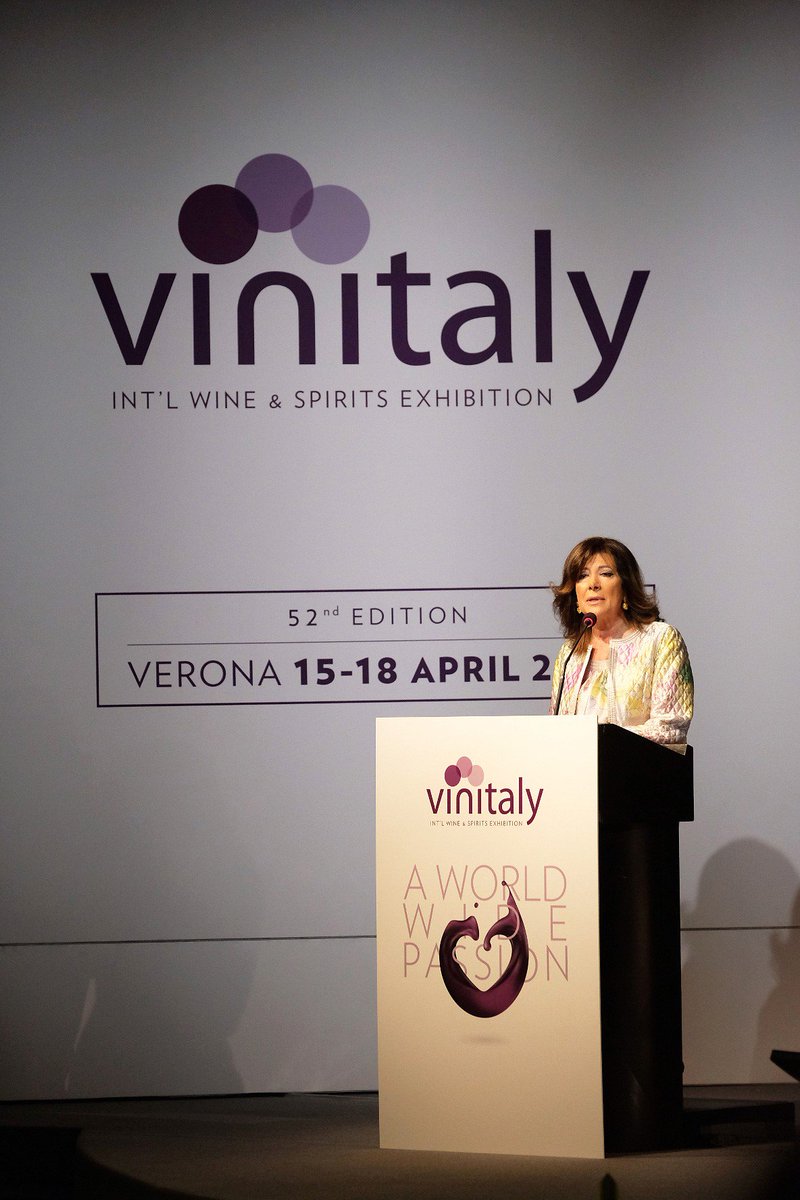 #Vinitaly2018
Presidente del Senato, Maria Elisabetta Alberti Casellati
"Desidero rivolgere un apprezzamento sincero alla straordinaria organizzazione fieristica veronese"