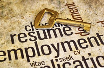 Bring your laptop and create your resume and cover letter for that next job!  It's not too late! <a href="/UNC_2018/">UNC Class of 2018</a> <a href="/2019_unc/">UNC Class of 2019</a> <a href="/UNC_20/">UNC20</a> <a href="/UNCAED/">UNC AED</a> <a href="/UNCGreekLife/">UNC Greek Life</a> #resumes #jobs #youneedthis
