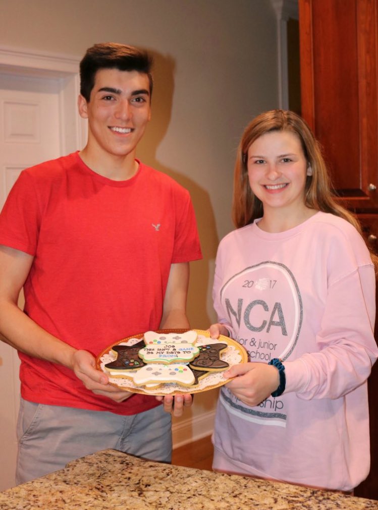 nfhsprom2018's tweet photo. Alexa and Joe are going to prom! 🖤🎮 https://t.co/h1VN6u288n