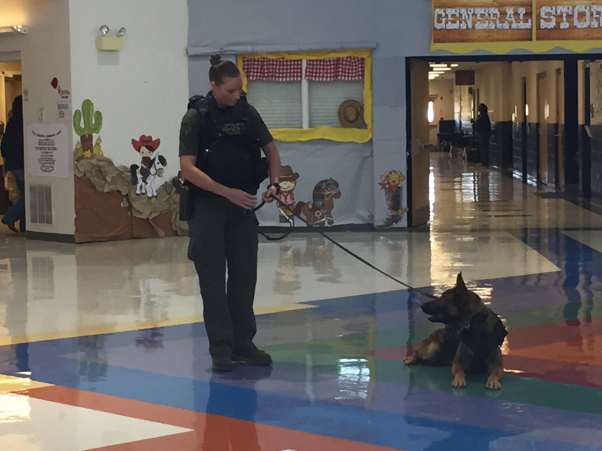 AdamPooleMEd's tweet photo. Thanks to @DCSDsocialmedia for bringing Deputy King to visit the Pre-K class @TweetDCS_OES. #TeamDCS https://t.co/FRXaWpwoVX