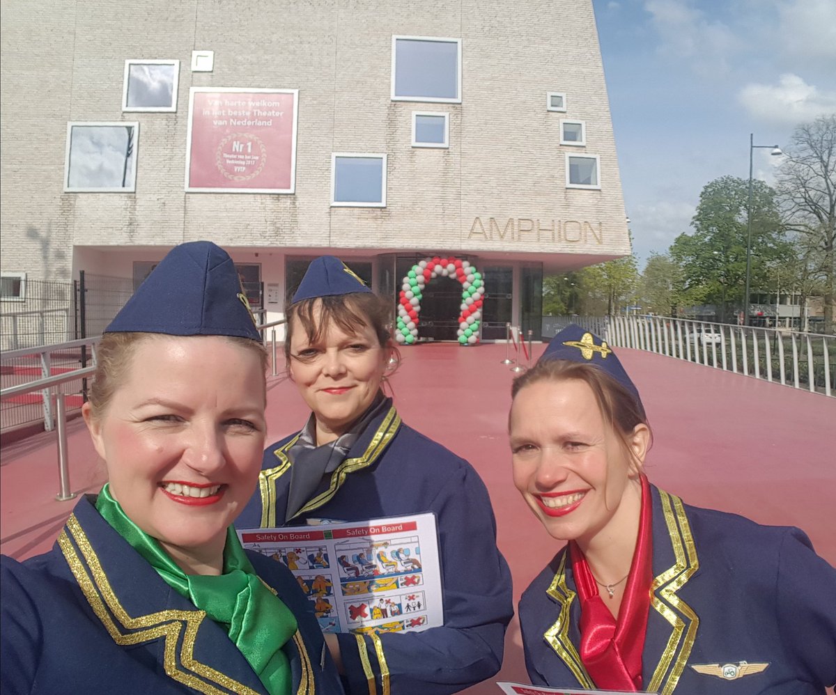DeesenGene's tweet photo. Welkom aan boord! Lekker aan de slag tijdens de Mechan (Groep) dealer dag in Doetinchem. https://t.co/M3ZoLyVC0I