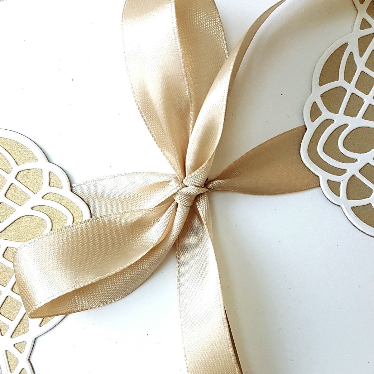 treeoflifedes's tweet photo. Gorgeous vintage gold 1920's style #wedding #Invitation #bride #engaged #bridetobe https://t.co/vvYfq8Z2rC