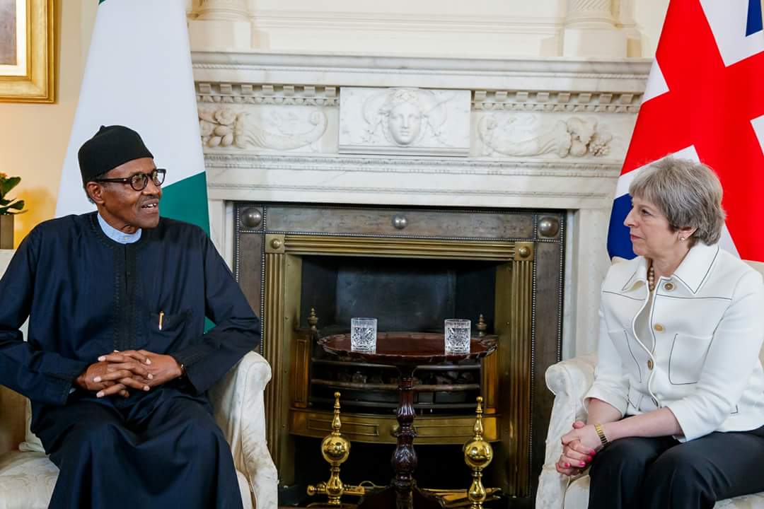 GarShehu's tweet image. PMB to British Prime Minister @theresa_may: 

"We campaigned on three major issues, to secure the country, revive the economy and fight corruption. We have elections next year, politicians are already preoccupied with the polls, but I'm bothered more about security &amp;amp; the economy"