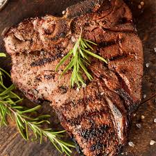 Monday's are made for steak. Join us tonight for a selection of Yorkshire's finest, served perfectly seared and with a glass of house wine
#steak #steaknight #eatout #eatlocal #grassington #goodpub #monday #mondayblues