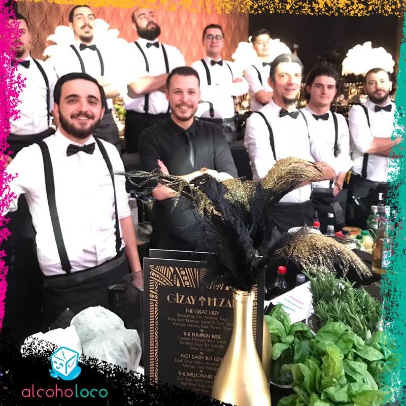 alcoholoco's tweet photo. Alcoholoco’nun profesyonel ekibi her zaman hazır peki ya siz? 😀🤩🍹🍸🎉 #alcoholoco #kokteyl #düğün #nişan #doğumgünü #organizasyon #eğlence #konsept #parti #cocktail #drink #wedding #engagement #birthday #organization #fun #party https://t.co/qrsLxp6fnL