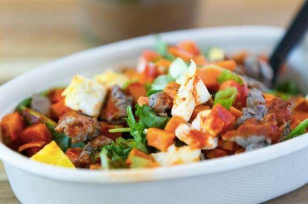 grabbagreenca38's tweet photo. Skip breakfast because you didn't have enough time to make something? We have Hash bowls that provide protein and veggies to get your day jump started! https://t.co/nB1CXm2Oif https://t.co/sqrQDJfH5J