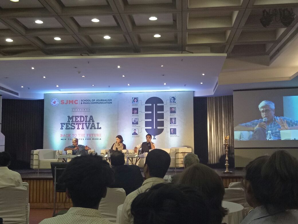 sjmcapeejay's tweet photo. Nidhi Razdan moderating the discussion with Ashutosh(AAP spokesperson) and Jaiveer Shergill(Congress Spokesperson) on the topic: Social Media as a Political Weapon #Media #Journalism #MediaConclave https://t.co/HcHxj3kR9k