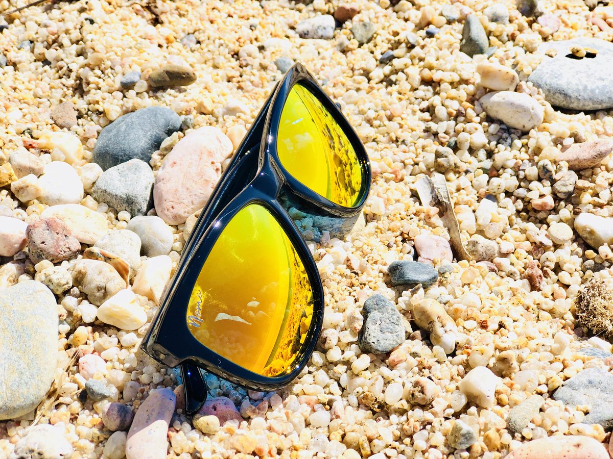 lamonasevistede's tweet photo. Mi último proyecto acaba de despegar. Os presento mi propia marca de gafas de sol 😎 @NomoSunglasses Espero que os guste 😘 https://t.co/1DJkhmcWie