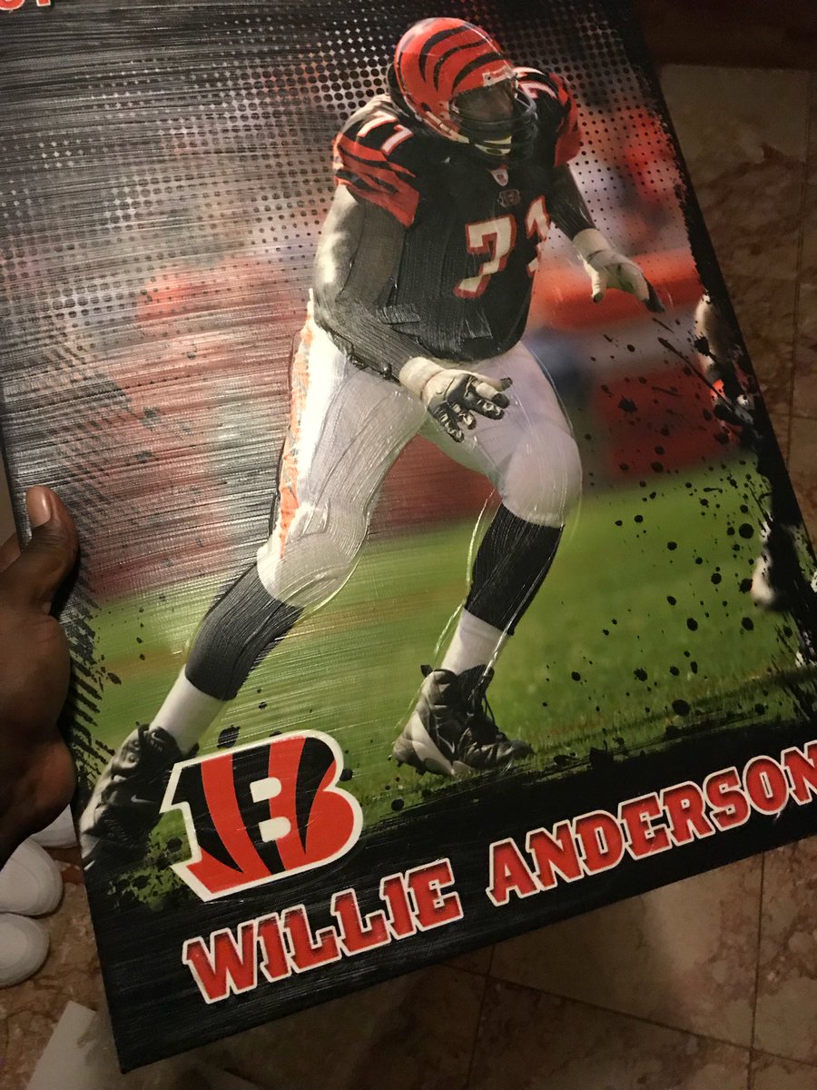BigWillie7179's tweet photo. #WhoDey @Bengals #WillieAndersonLineManAcademy #OLINEBLOCK #OffensiveLineMan https://t.co/eOC3qzDgma
