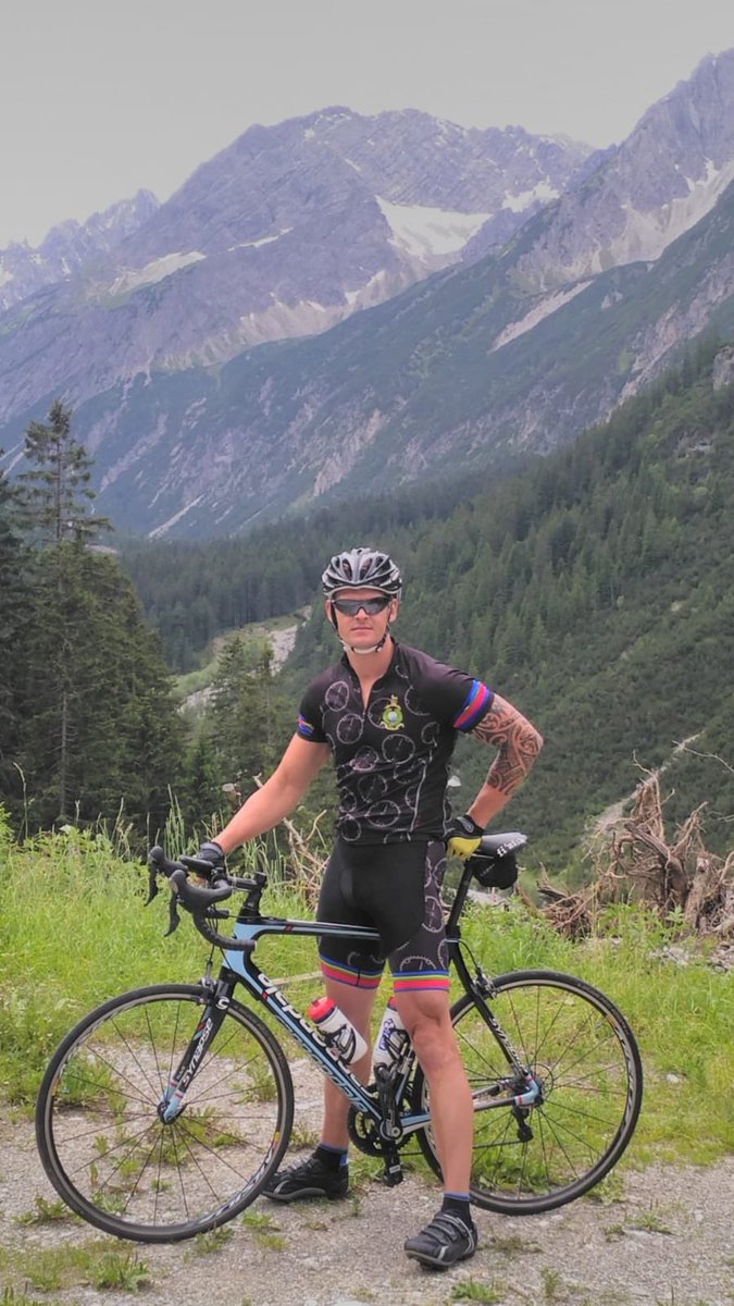 CVC_1000's tweet photo. Meet the riders, next up - Sergeant James Hyde, Royal Marine Commando. Has served for 15 years with 2 Operational tours of Afghanistan. #CVC1000 @HMS_Raleigh @TheBHF @RNRMC @DiabetesUK @UKCycleChat https://t.co/91uGVy5zAz