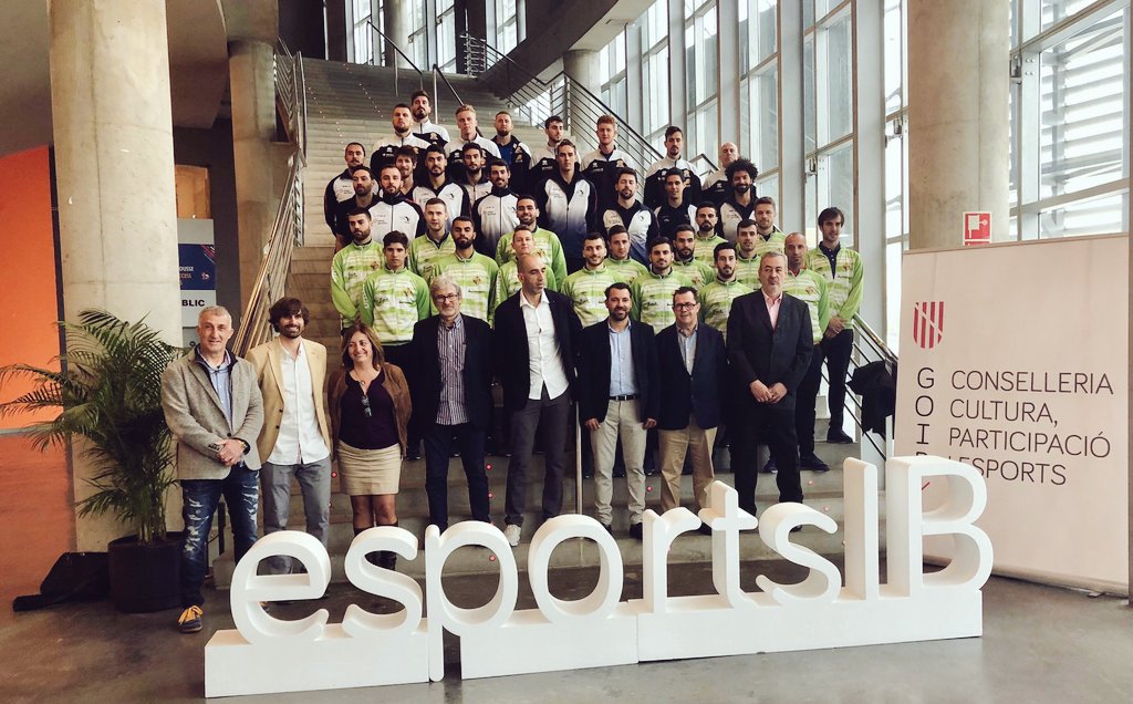 Hem signat amb els equips de Mallorca @bahiasanagustin, <a href="/PalmaFutsal/">Illes Balears Palma Futsal</a> i <a href="/VoleyPalma/">Urbia Voley Palma</a> els contractes de patrocini pel retorn mediàtic per part dels clubs esportius de promocionar el nom de les Illes Balears arreu de l'Estat bit.ly/2H3jzGd