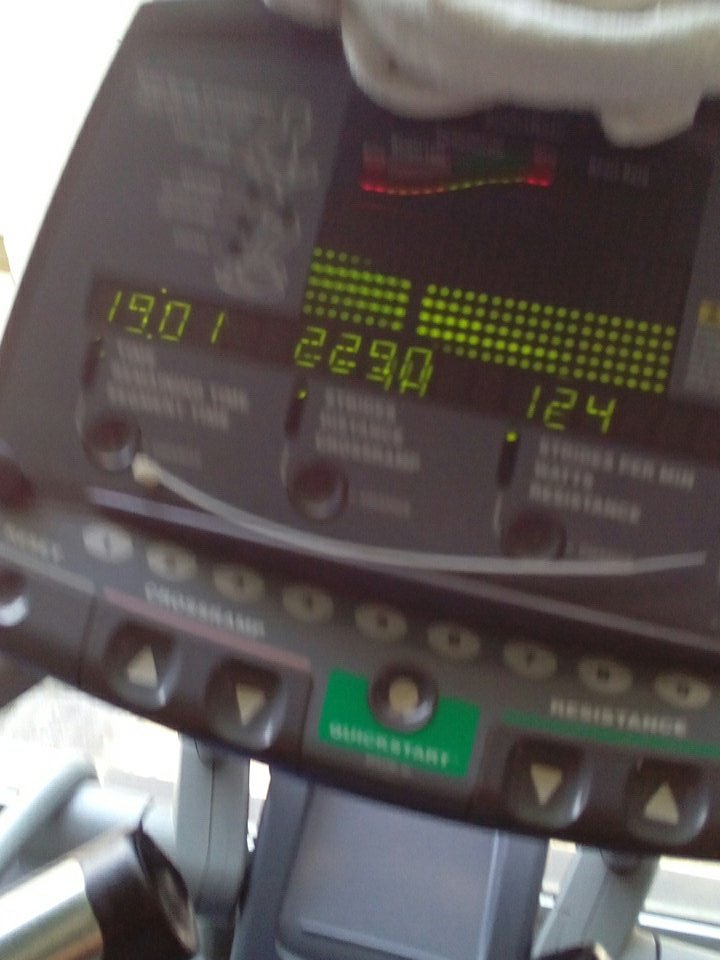JrStuka's tweet image. Buen día amigos #cardiotime