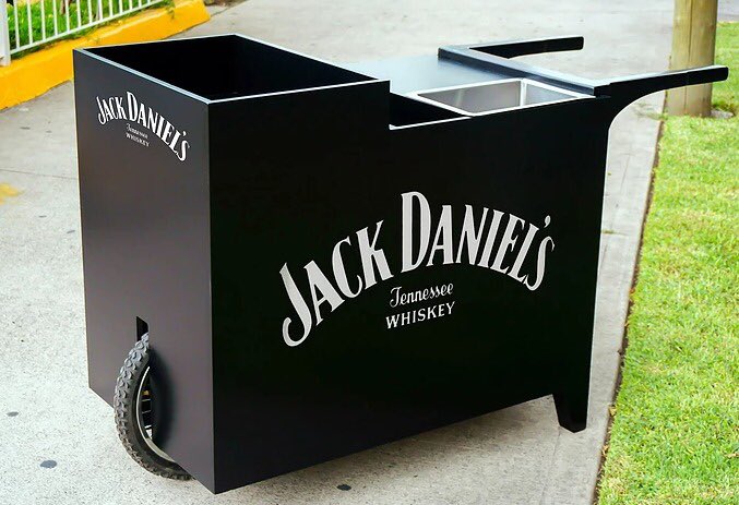 Carritosdeshots's tweet photo. Carrito de shots vintage. diseño y fabricación de carritos de shots para #eventos #carritodeshots #carritosdeshots #boda #mobiliarioparaeventos #carritodepaletas #carritocervecero #Alimentaria2018 #FeriadeAbril #eventos #Gastronomia #diseño #restaurantes #shots #Tendencias #love https://t.co/OWW9i6M8IN