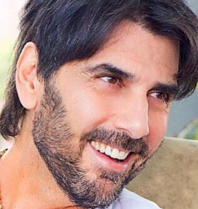LasChicasDeJuan's tweet photo. Que hoy tengas esta sonrisa así de linda, así de Gigante!! Te quiero @darthesjuan1 https://t.co/B62G8wninq