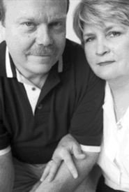 TheTHF's tweet image. Taylor's family formed the Foundation after losing their son to anabolic steroid use. The Foundation was not only formed in remembrance of Taylor but to prevent his story from happening to other families. #family #education #taylorhooton #allmepedfree