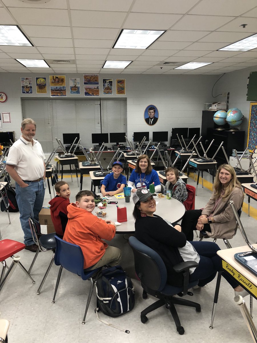 WCES_Cherokees's tweet photo. We had our Muffins with Mentees breakfast this morning! A huge thanks to our best partner Southern Heritage Bank!  #bewaterville https://t.co/qJvZR1kIpu