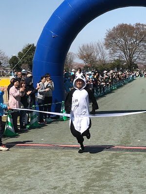 runningfaz's tweet image. Just watched Yuki win Boston. What a Legend. Brilliant race 👏👏👏#YukiKawauchi #Boston2018 #backtoworkWednesday