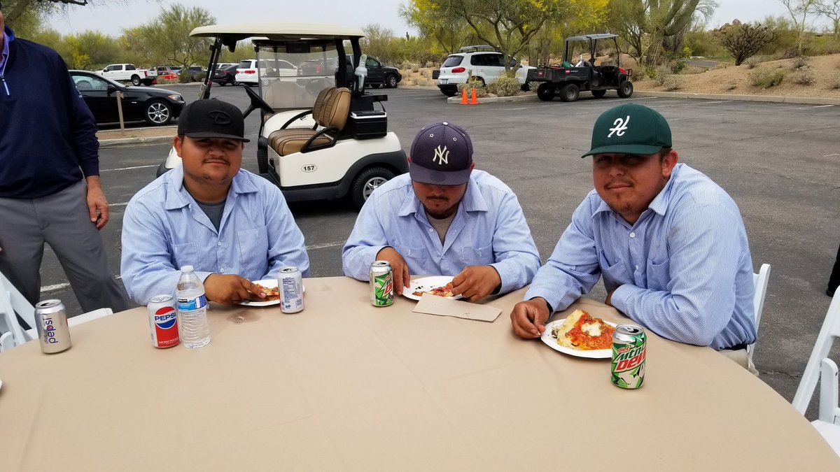 Great employee appreciation lunch as we brought in the Rocket Pizza food truck!  #Golf #TroonNorth #ExperienceTroon #WhyILoveThisGame #PureDesertClassic #RocketPizza #MondayMotivation #EmployeeAppreciation