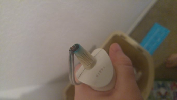 Rip hitachi 2018. We had some great orgasms together. Never to be forgotten. https://t.co/Uuef002lCO