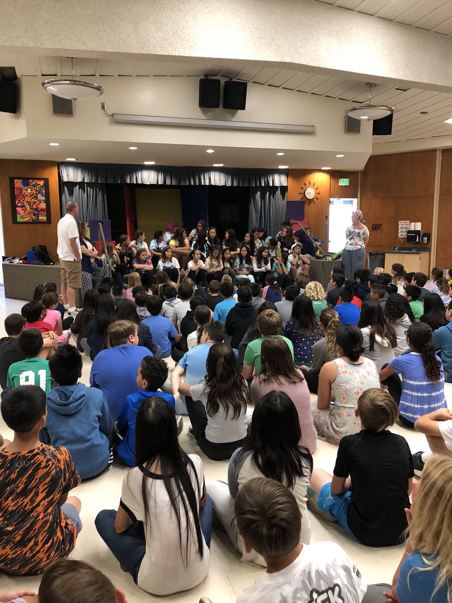 TamuraTigers's tweet photo. Tamuratigers enjoyed a visit from #Fultonpals and learned how to communicate better with their peers. #weheartfvsd #tamuratigers https://t.co/d28Iuw30hR