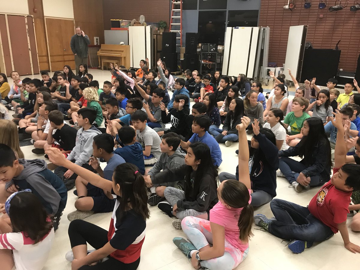 TamuraTigers's tweet photo. Tamuratigers enjoyed a visit from #Fultonpals and learned how to communicate better with their peers. #weheartfvsd #tamuratigers https://t.co/d28Iuw30hR